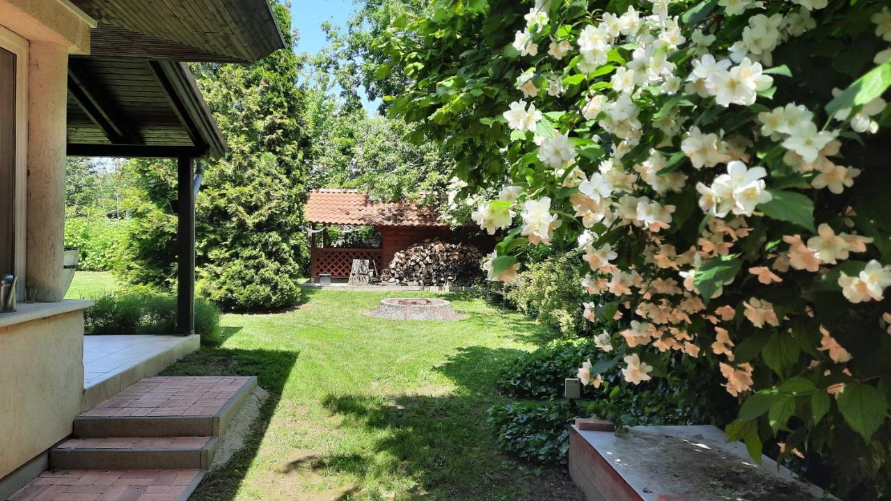 Biker Holiday Home Balatonakarattya Exterior foto
